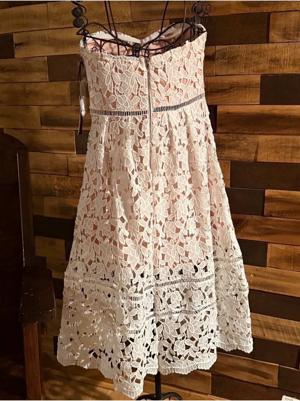 NWT Lulus Pinnacle & Prestige Ivory Lace Strapless Midi Dress - Size large - Picture 2 of 12